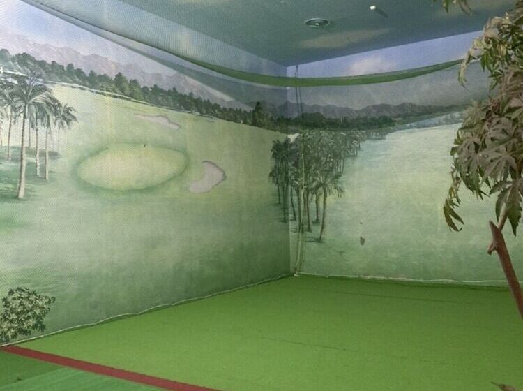 هتل Life Leisure Resort