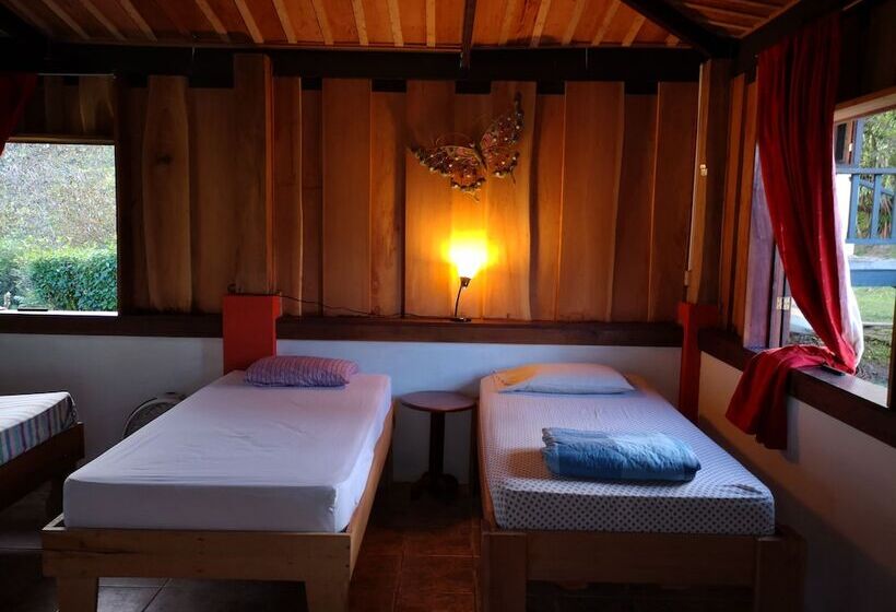 فندق Los Gallitos Eco Lodge