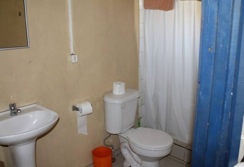 فندق Los Nogales De Roan Jose