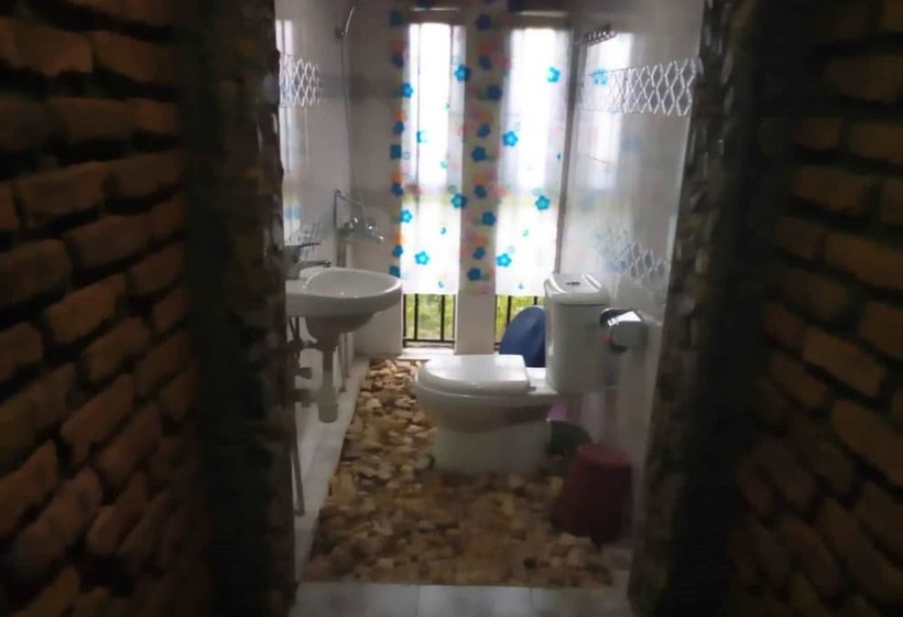 هتل Marianah Tourist