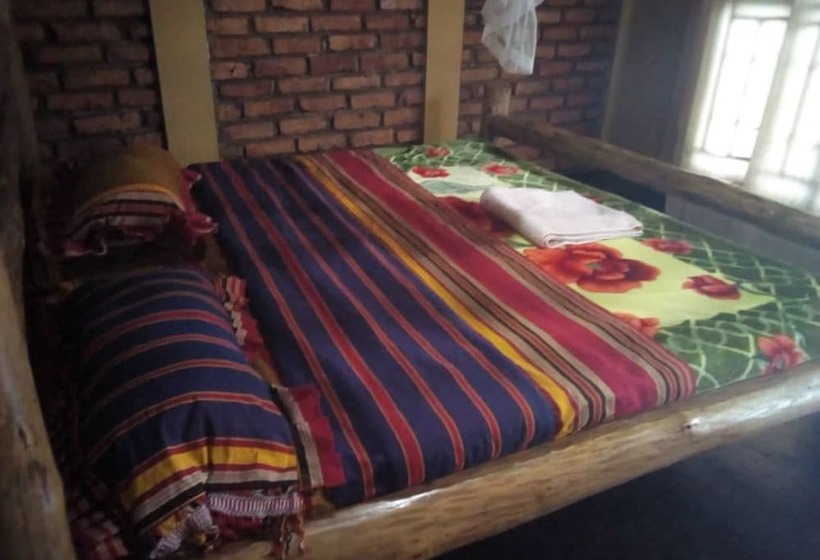 هتل Marianah Tourist