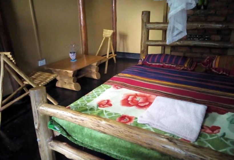 هتل Marianah Tourist