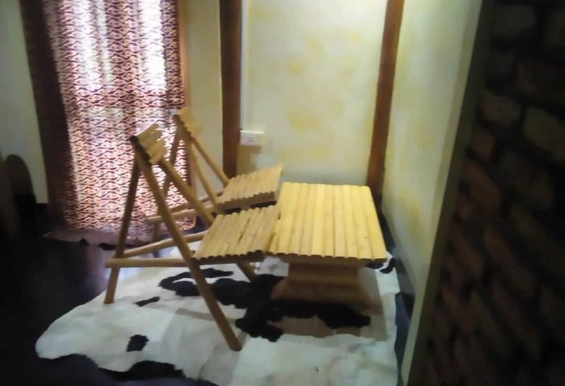 هتل Marianah Tourist