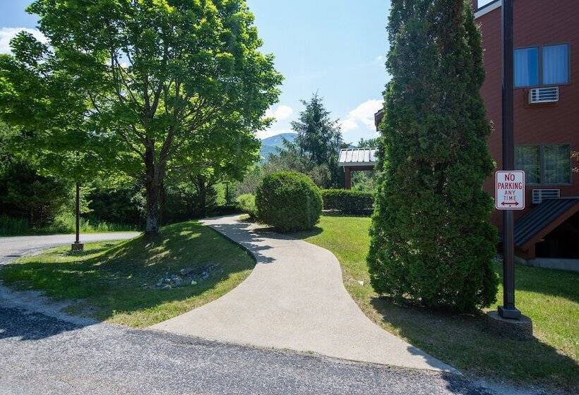 هتل Mendon Mountainview Lodge