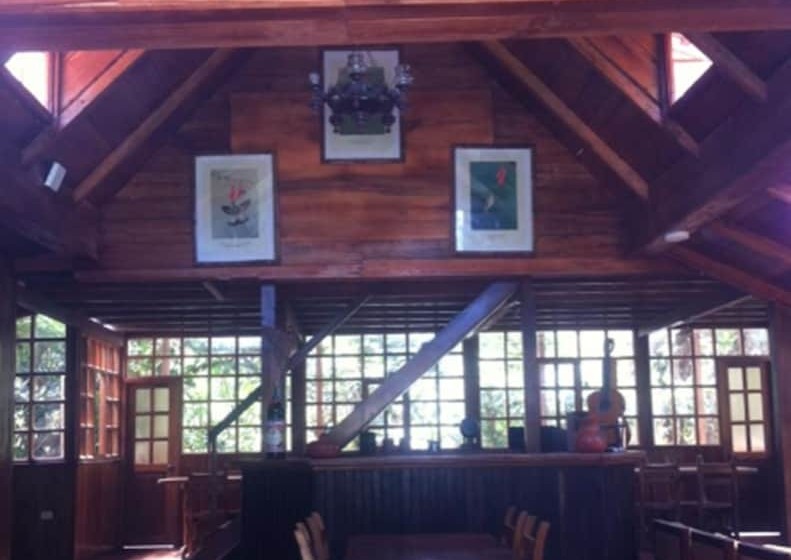 Отель Mindo Loma Bird Lodge