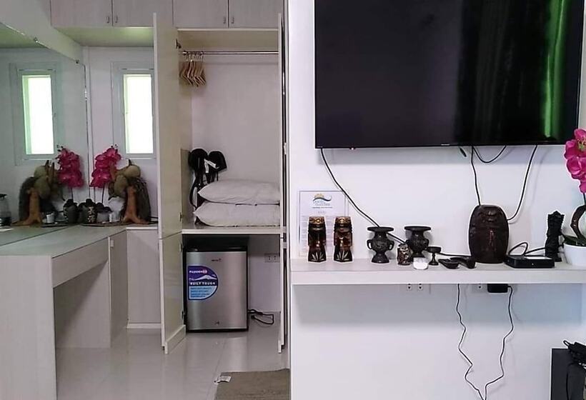 בית מלון כפרי Pacific Buddies   Campsite