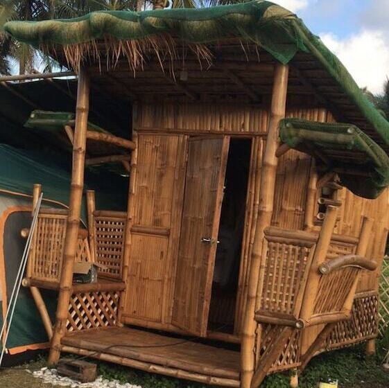 בית מלון כפרי Pacific Buddies   Campsite