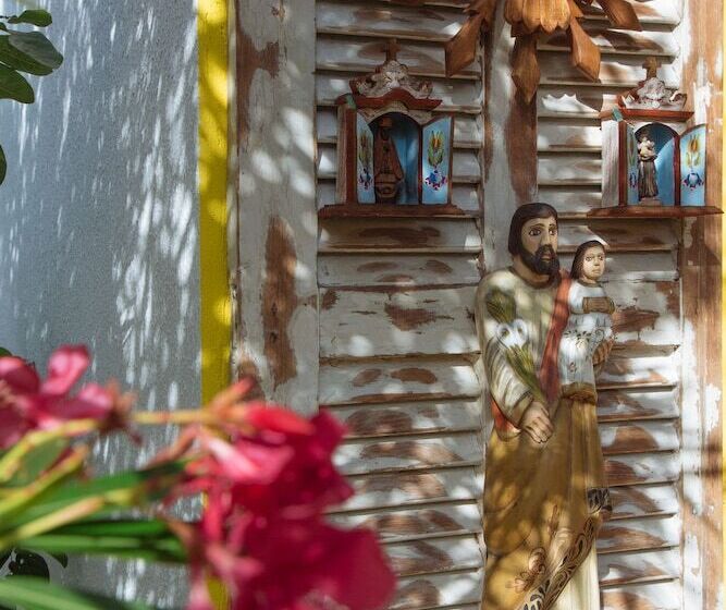 Отель Pousada Sol Dos Milagres