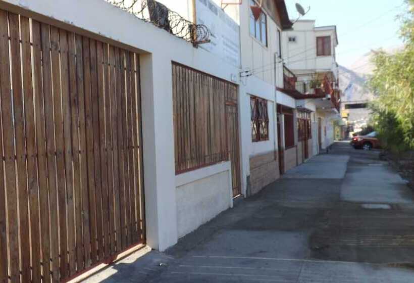 ホテル Puerto Caliche