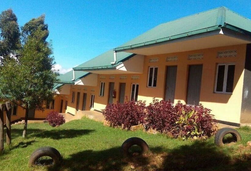 هتل Rihuja Safari Lodge