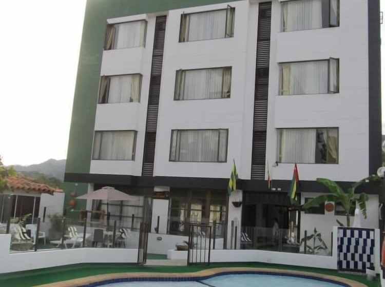 فندق Santa Barbara