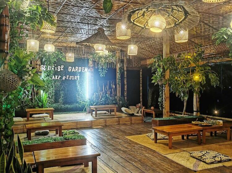 هتل Sunrise Garden Lakeresort