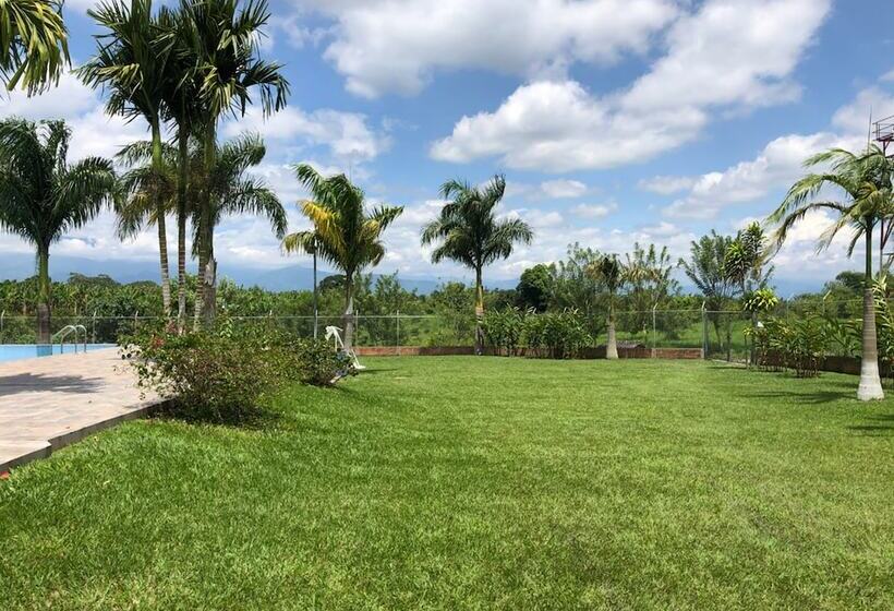 هتل Waja San Alejo