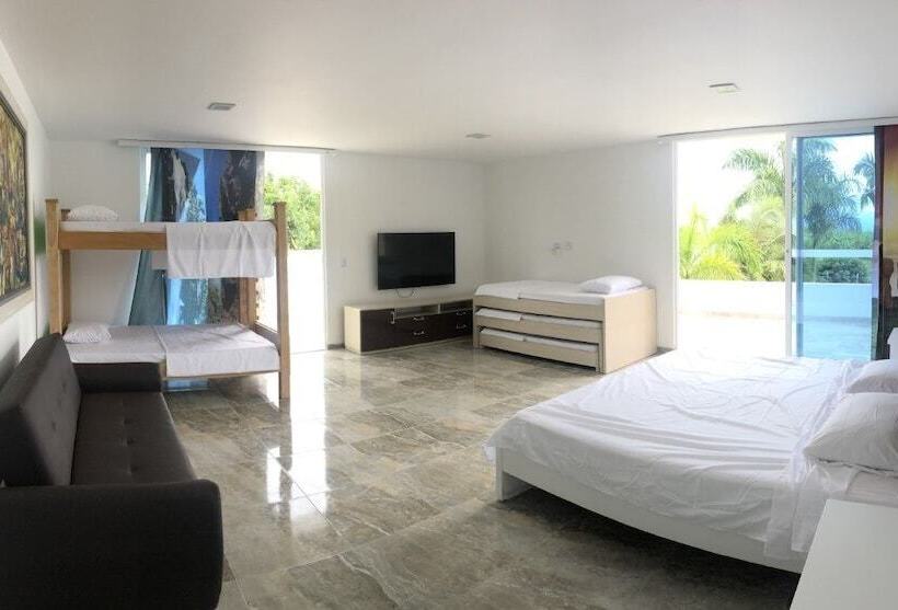 Отель Waja San Alejo