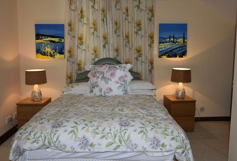 فندق White Hill Country House