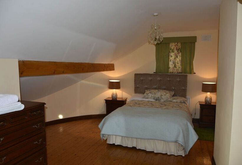 فندق White Hill Country House