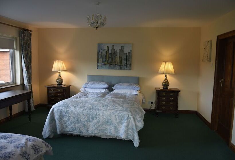 فندق White Hill Country House