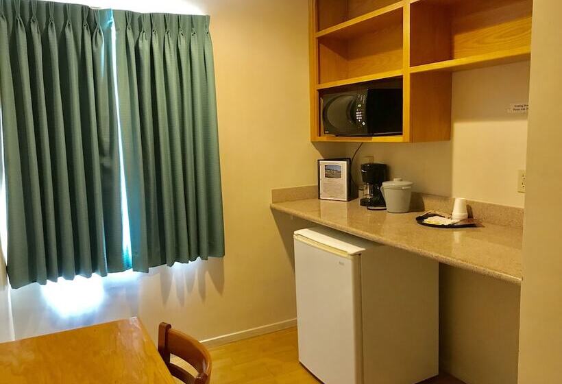 فندق على الطريق Sunrise Inn Turlock