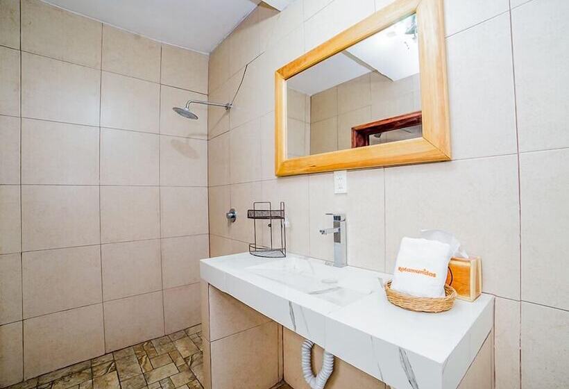 Nido De Colibrí Hotel Relax