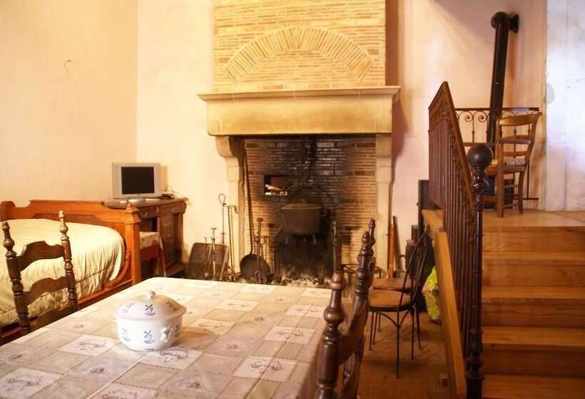 Пансион A La Belle Epoque