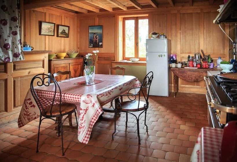 Пансион A La Belle Epoque