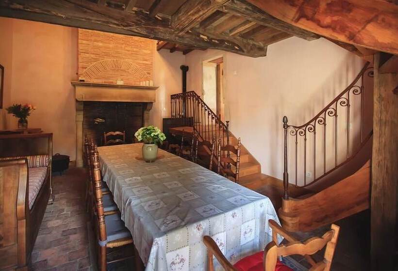 Пансион A La Belle Epoque