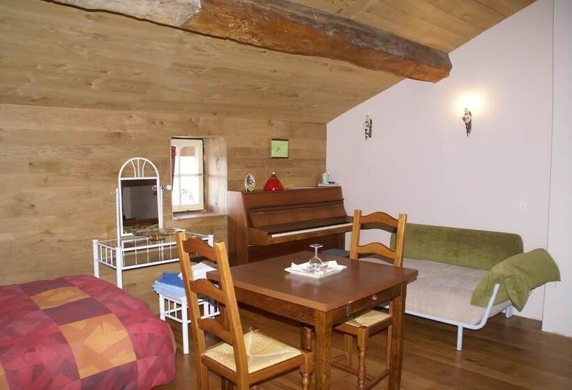 Пансион A La Belle Epoque