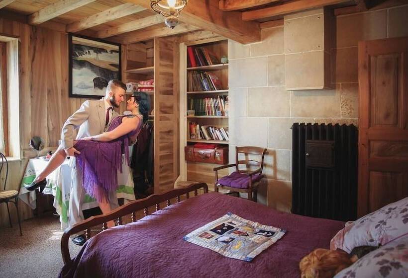 Пансион A La Belle Epoque