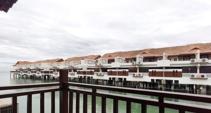 Пансион Alpine Lxpd Water Chalet