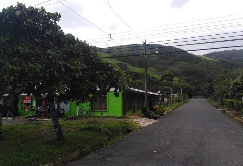 بنسيون Brisas Del Tenorio