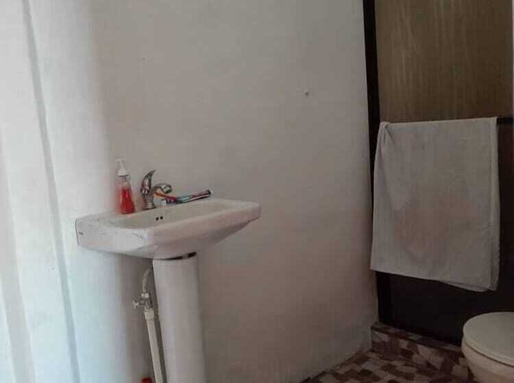 بنسيون Brisas Del Tenorio