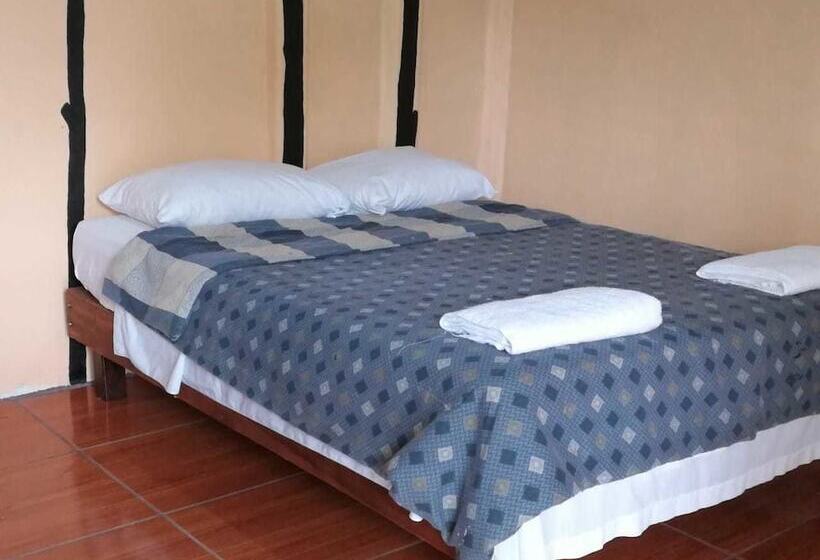 بنسيون Brisas Del Tenorio