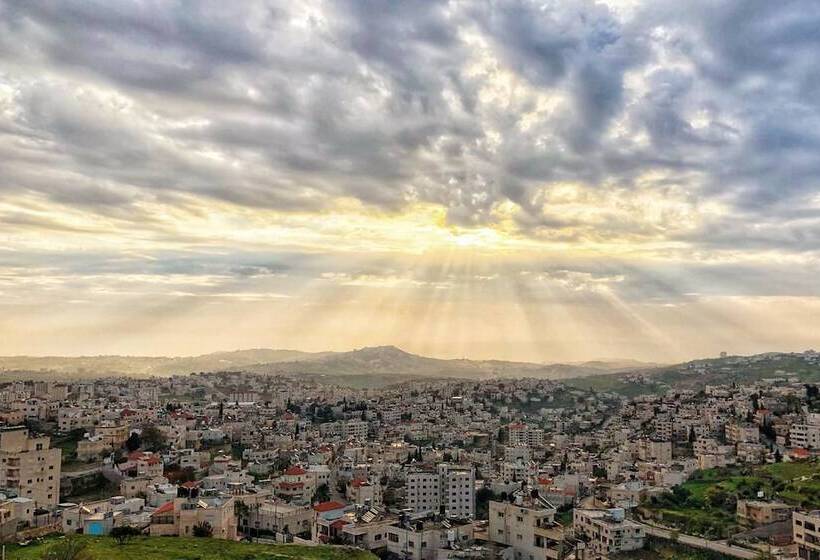 پانسیون Eli Guest House