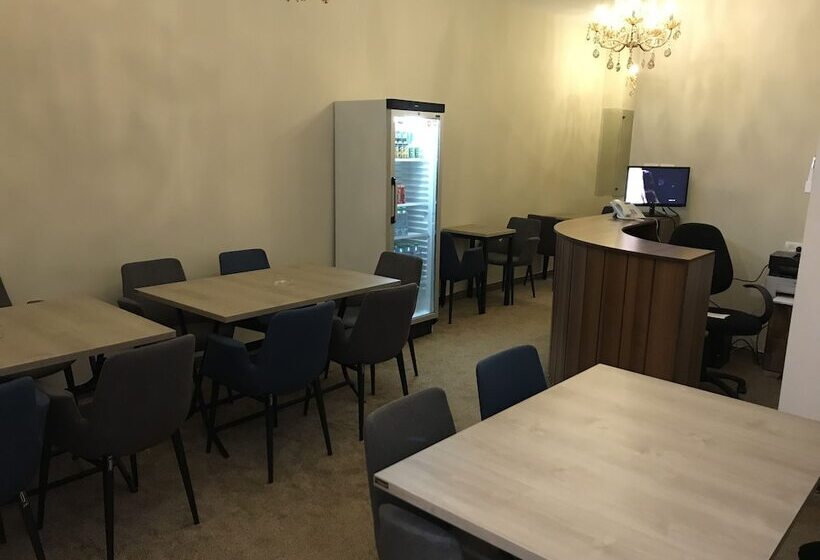 پانسیون Eli Guest House