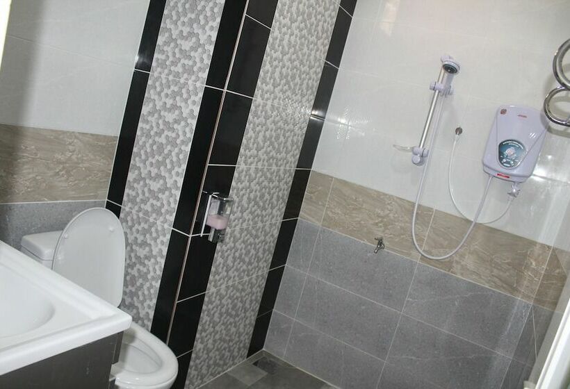 פנסיון Emma Guesthouse 1