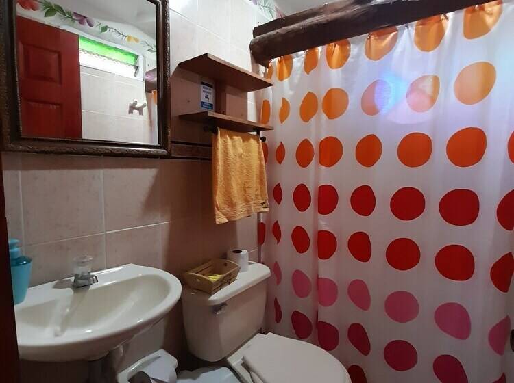 بنسيون Finca Hotel Villaluzandi