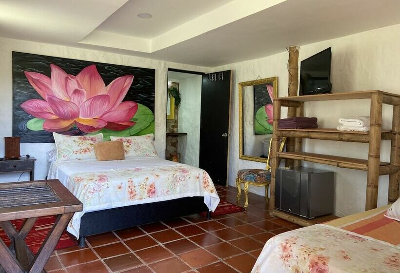 بنسيون Finca Hotel Villaluzandi