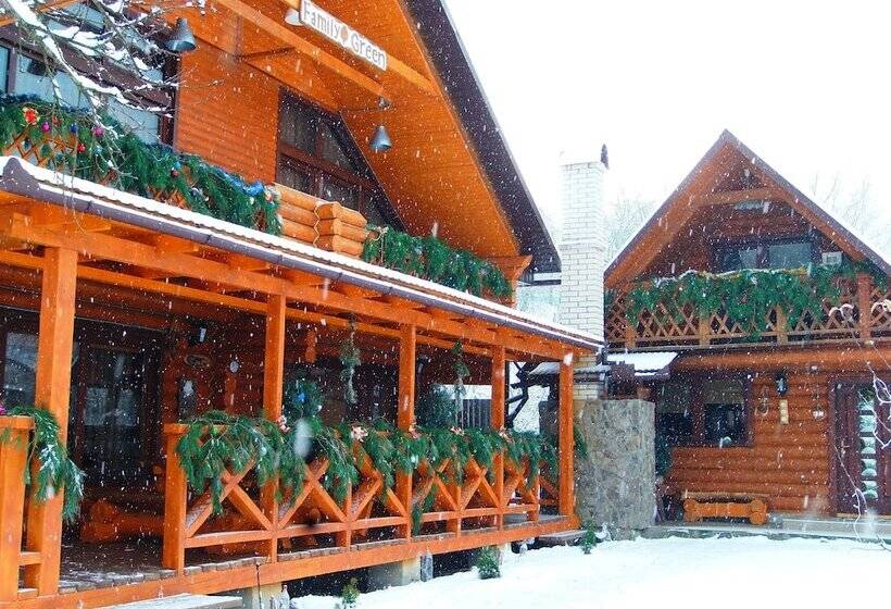 بنسيون Guest House Family Green