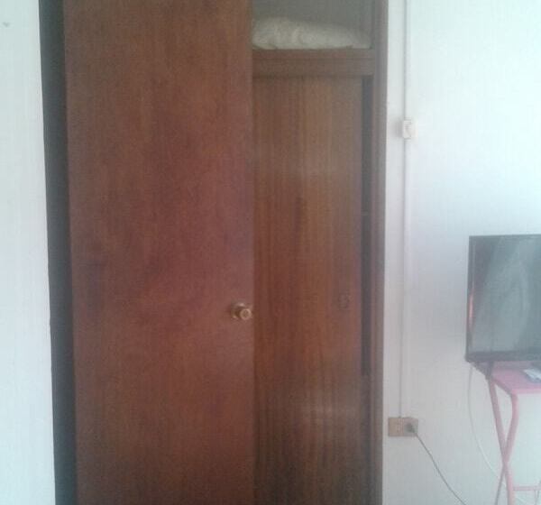 ペンション Habitaciones Florencia