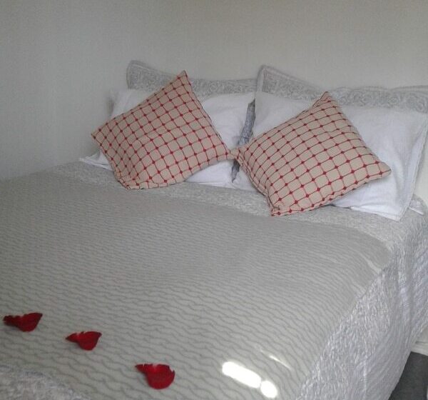 ペンション Habitaciones Florencia