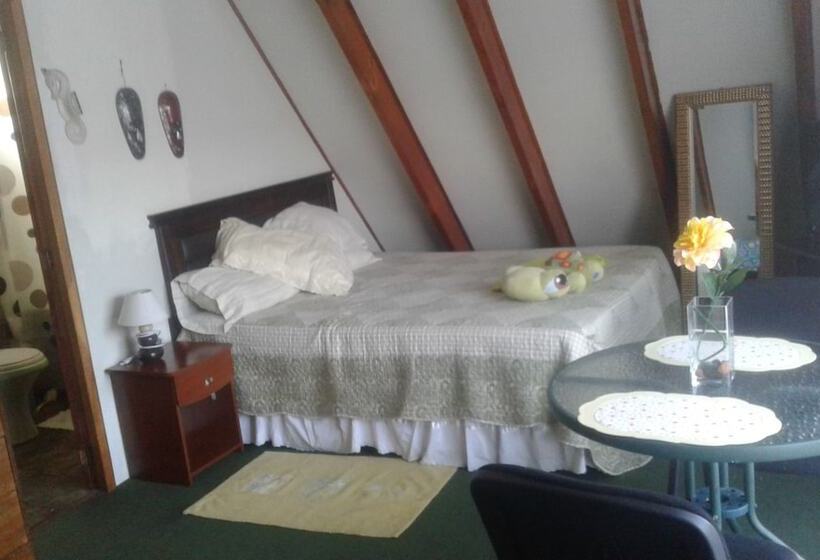 ペンション Habitaciones Florencia