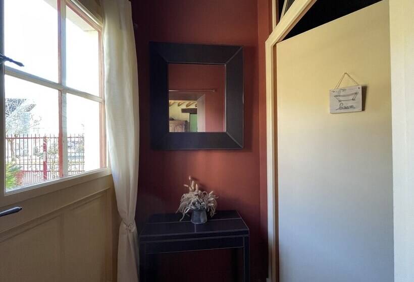 פנסיון Le P Tit Louis