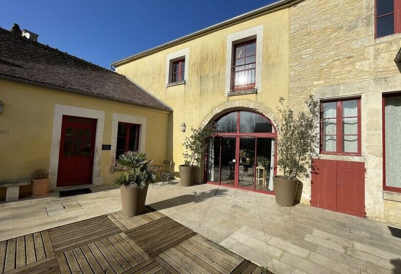 פנסיון Le P Tit Louis