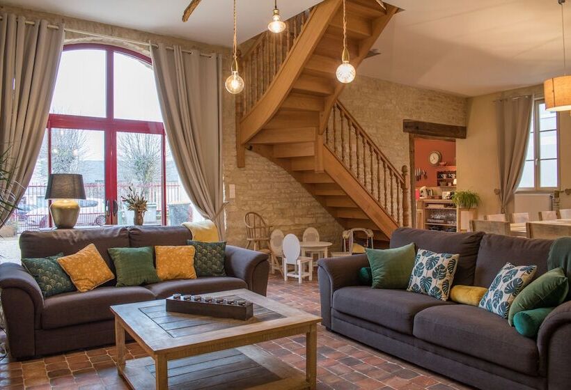 פנסיון Le P Tit Louis