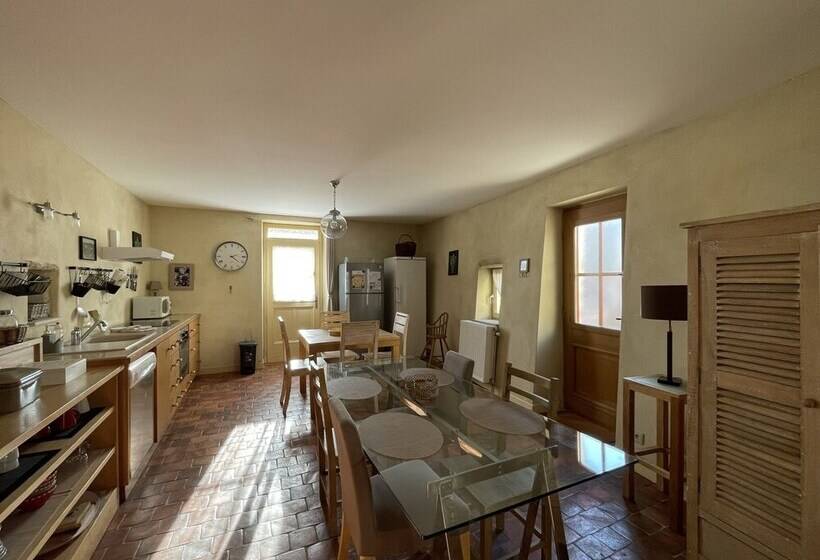 פנסיון Le P Tit Louis