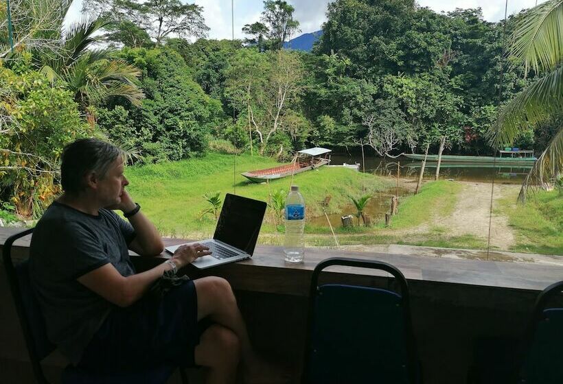 膳宿费 Mulu Diana Homestay