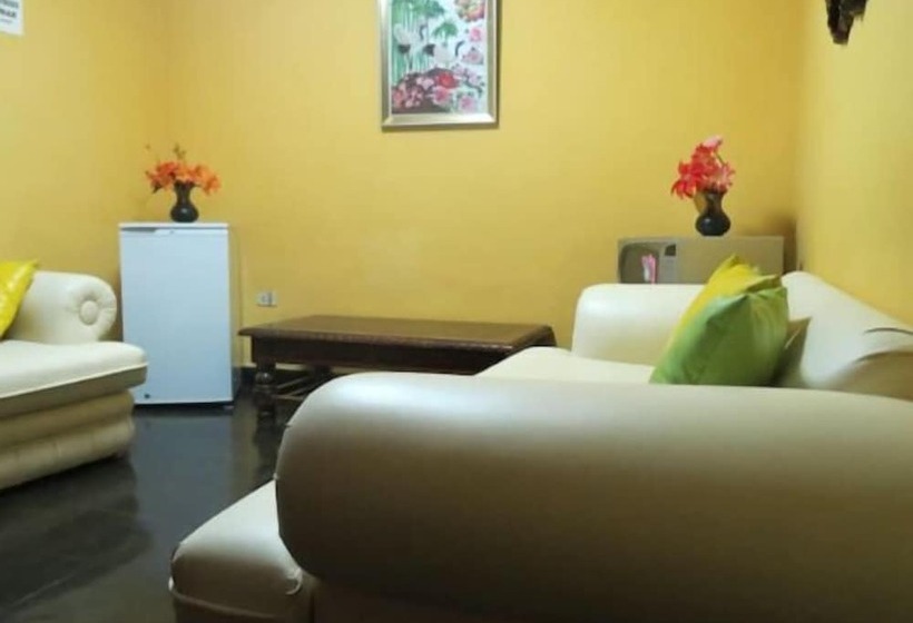 پانسیون Residencial El Sol De Los Pinos