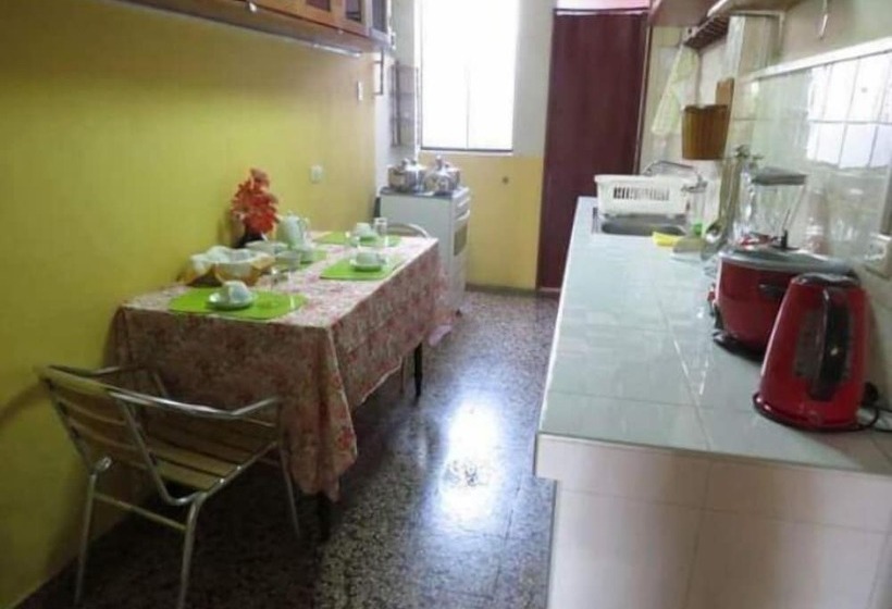 پانسیون Residencial El Sol De Los Pinos