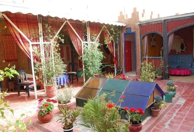 پانسیون Restaurant Chambre D Hote Igrane