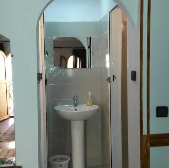 פנסיון Riad Marhaba